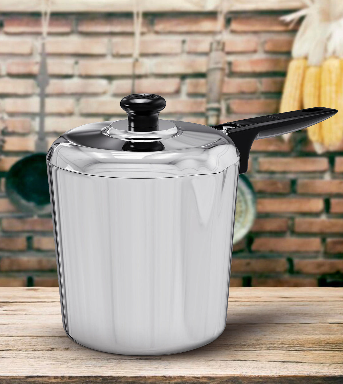 4 Quart Sauce Pan with Lid