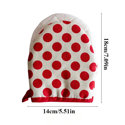 Polka Dot Heat Resistant Oven Mitts